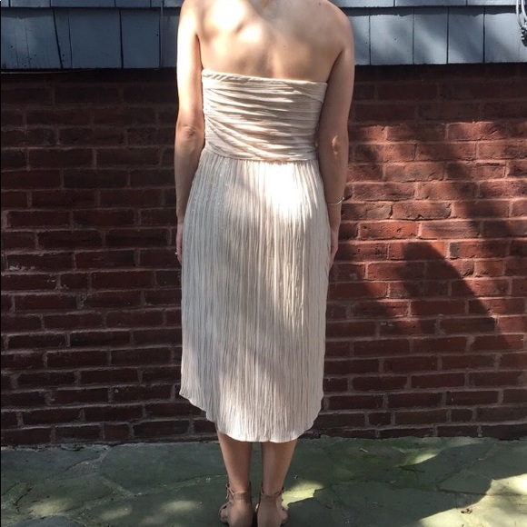 Express. Nude Dress with Shimmery Under Layer. L - Picture 2 of 4